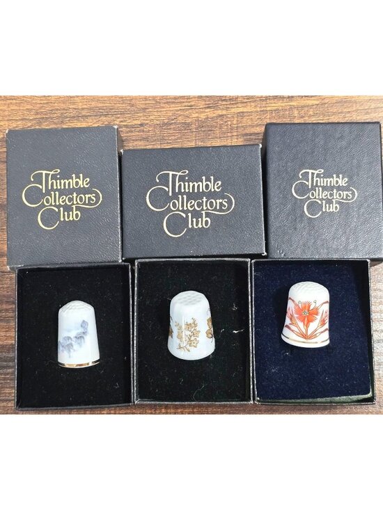 Thimble Collectors Club Other - Thimble Collectors Club Porcelain Set 3 Arctic Animals Floral Gold Orange Flower